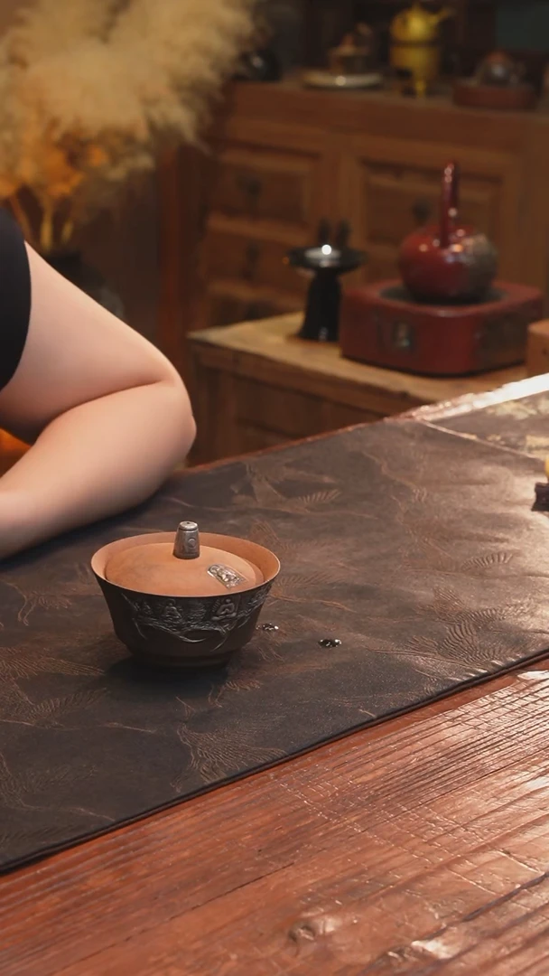 直播闪购福利盖碗