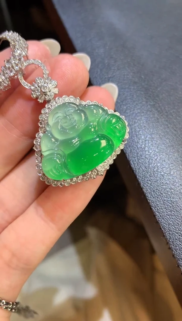 吊坠(不含链)18K金镶嵌翡翠85-佛公（不含链和扣