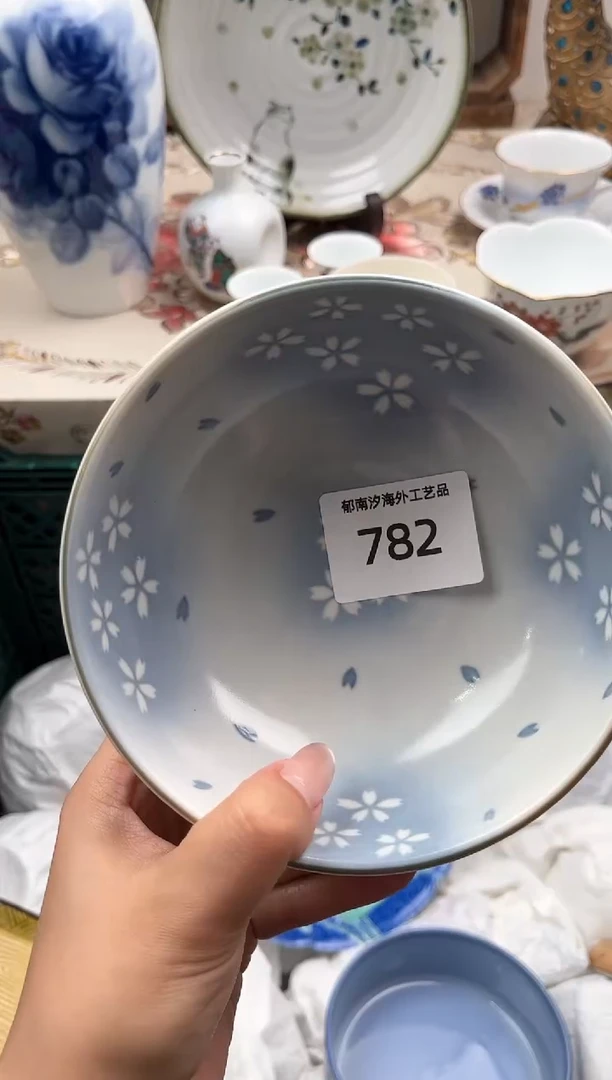 瓷片情**已R         782