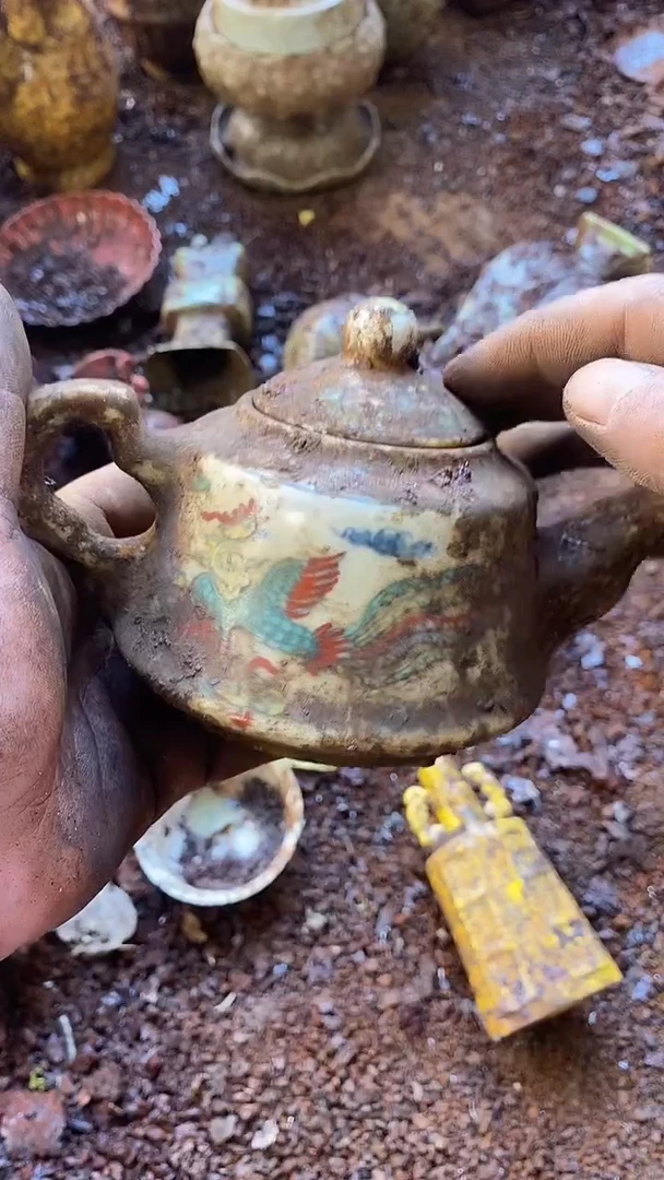 摆件瓷一**地瓷器瓷器瓷器瓷器