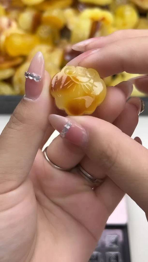 裸石琥珀未镶嵌天然琥珀蜜蜡吊坠