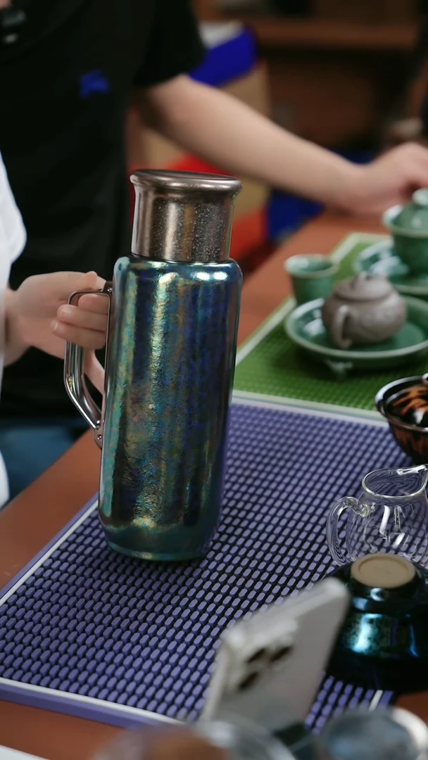 辉哥粉丝福利 咕咕叫复购+纯钛保温壶 绿