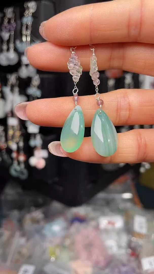 未镶嵌耳饰玛瑙/玉髓珍*?111