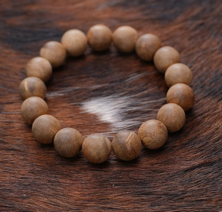 沉香【卓卓精选】ZZ9902 海南留疤然野沉香单圈手串