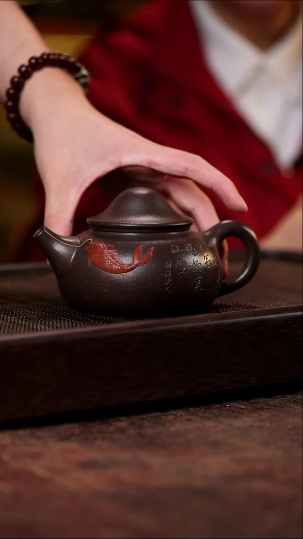 宜兴紫砂乌金砂渔翁得利