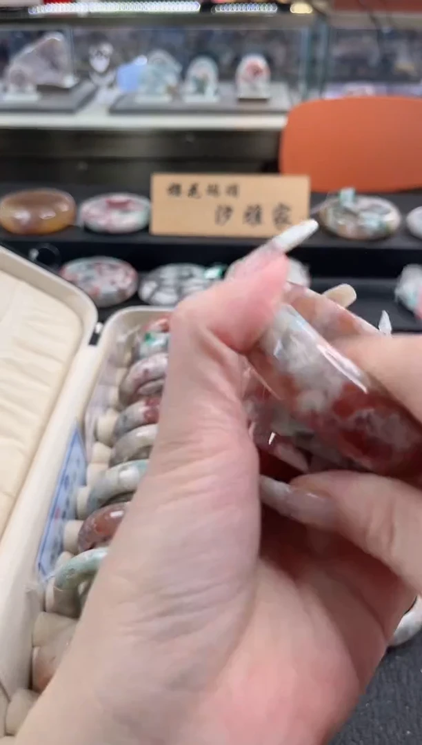 未镶嵌手镯石英质玉尘*丷圈口（赠品镯心）