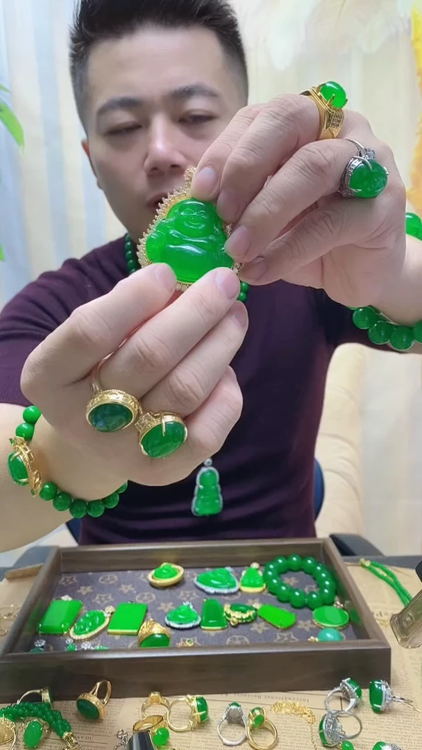 吊坠(赠链)14K金镶嵌翡翠翡翠吊坠