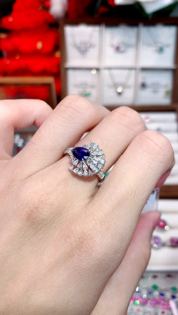 戒指蓝宝石18K金镶嵌1.53ct/天然宝石/七天无理由