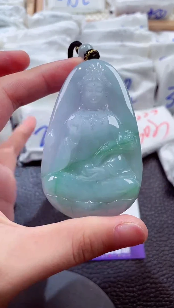 颈饰未镶嵌翡翠00006870
