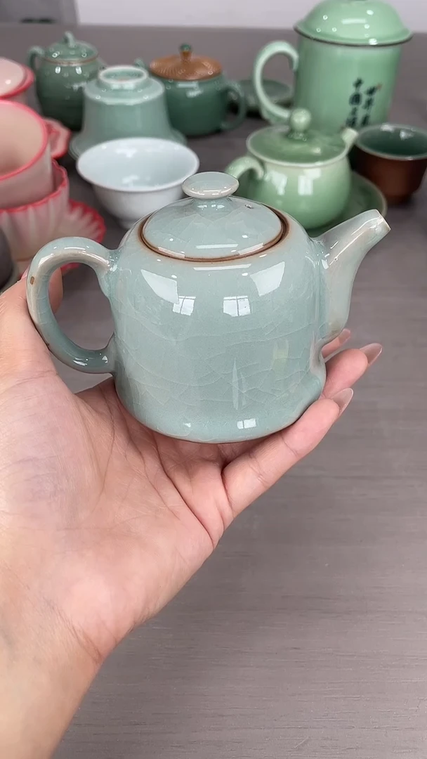 青瓷原产地仓储福利价