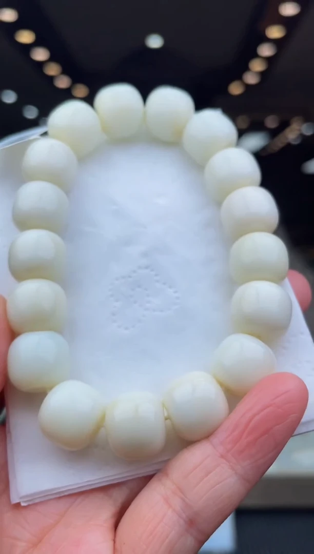 【闪购商品】定制和田玉天然和田玉拍一发一