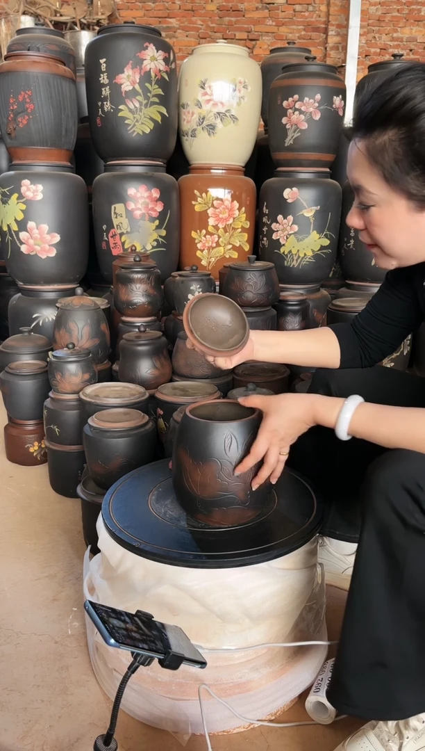 【闪购商品】壶瑕疵茶叶罐 龙蛋荷花  049