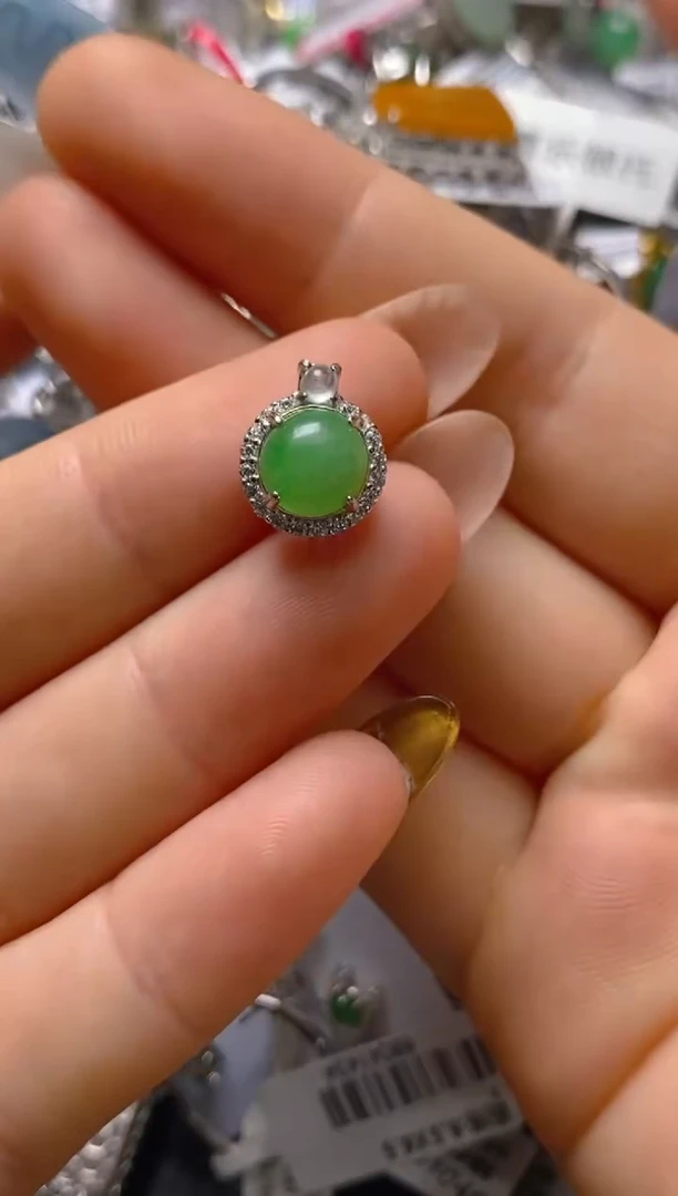 银S925镶嵌戒指翡翠百内无证书