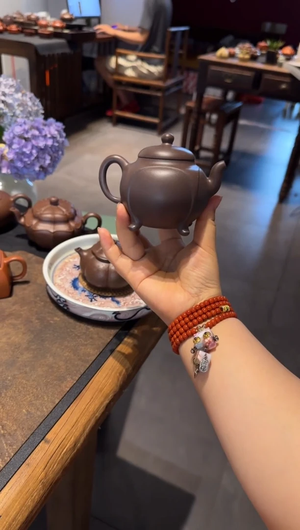 茶壶紫砂鼎盛四方