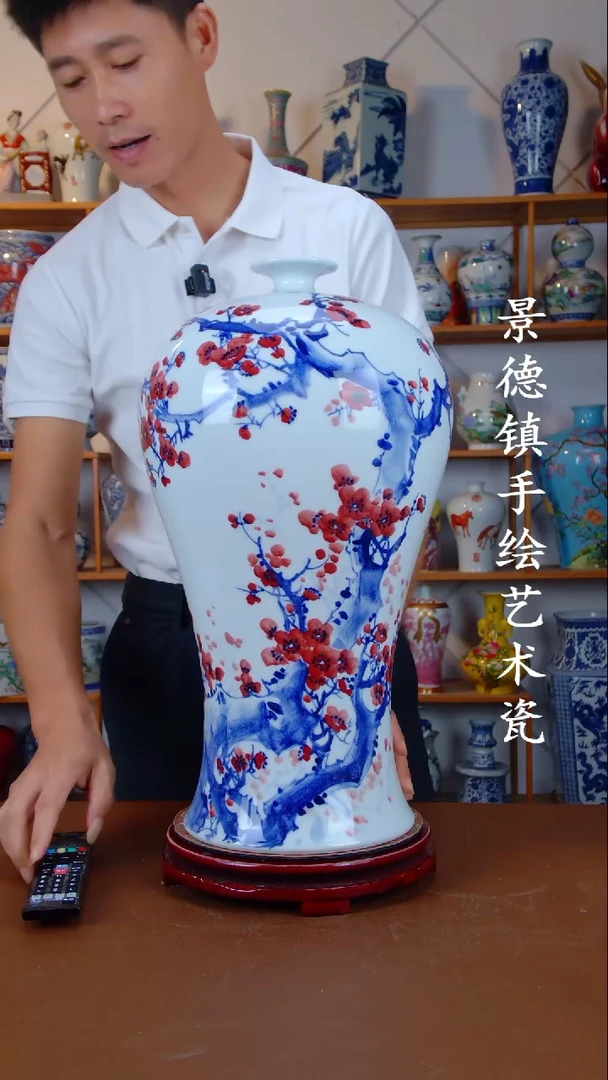 现代景德镇手工手绘陶瓷摆件41