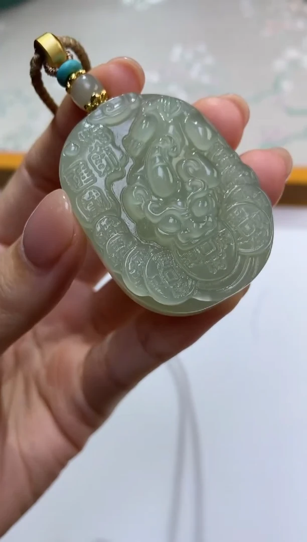 未镶嵌挂件翡翠邱****站1