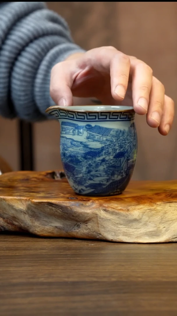 景德镇陶瓷清明公道杯