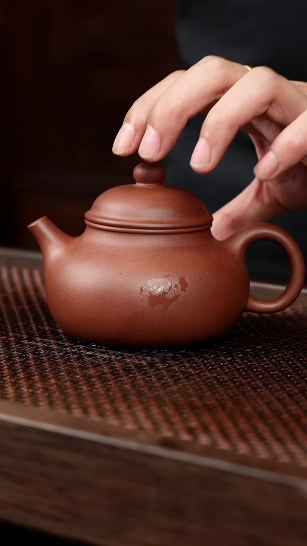 茶壶紫砂底槽清容天【带矿标证书】