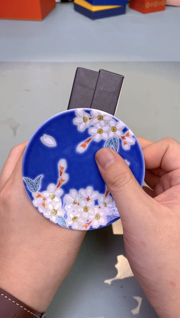 【闪购商品】瓷片伊