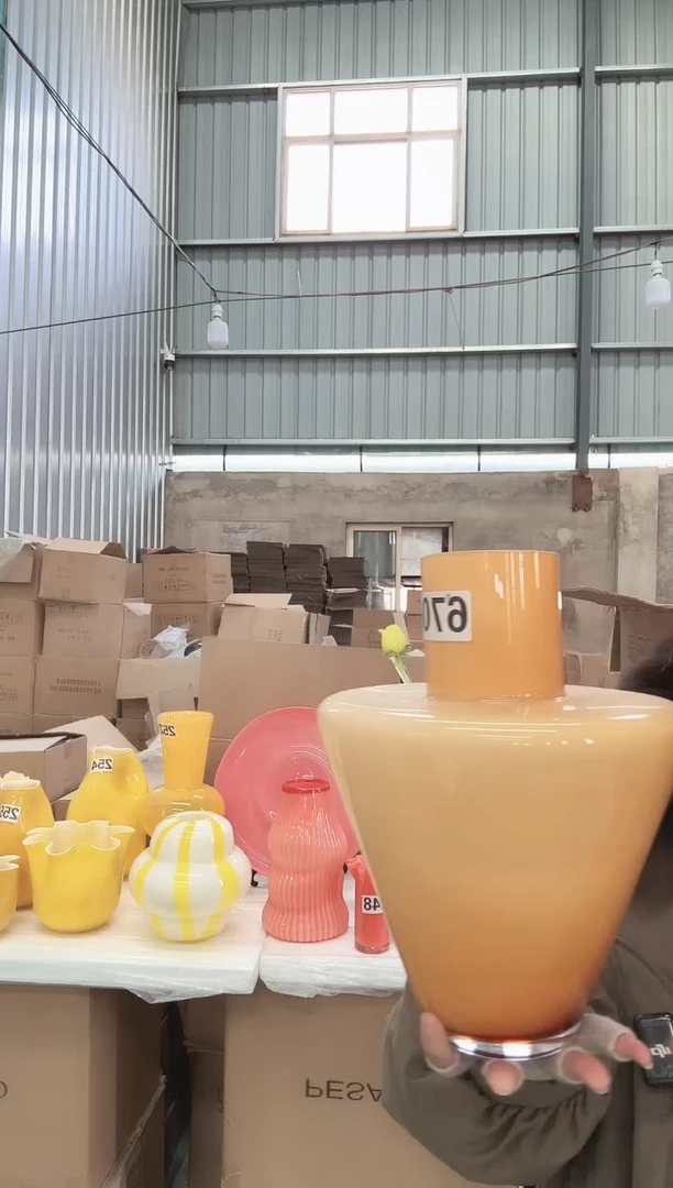 006直播玻璃花瓶