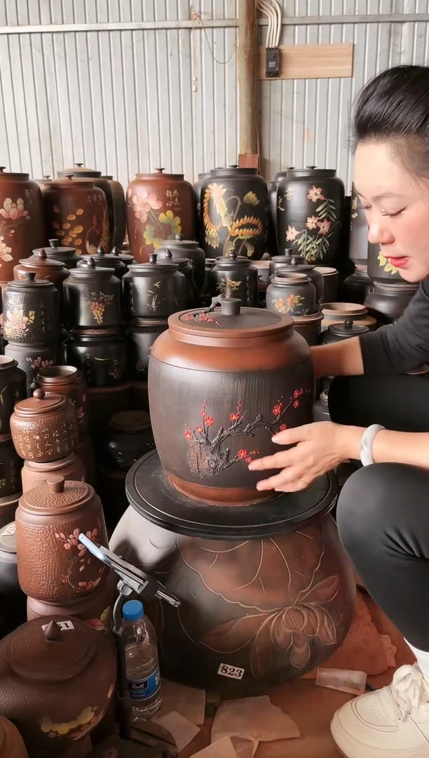 【闪购商品】壶完品 小茶缸 高34cm 红梅