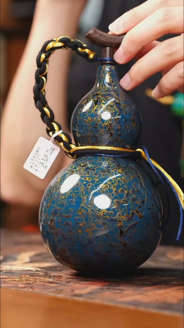 RC051漆艺精致酒葫芦一只