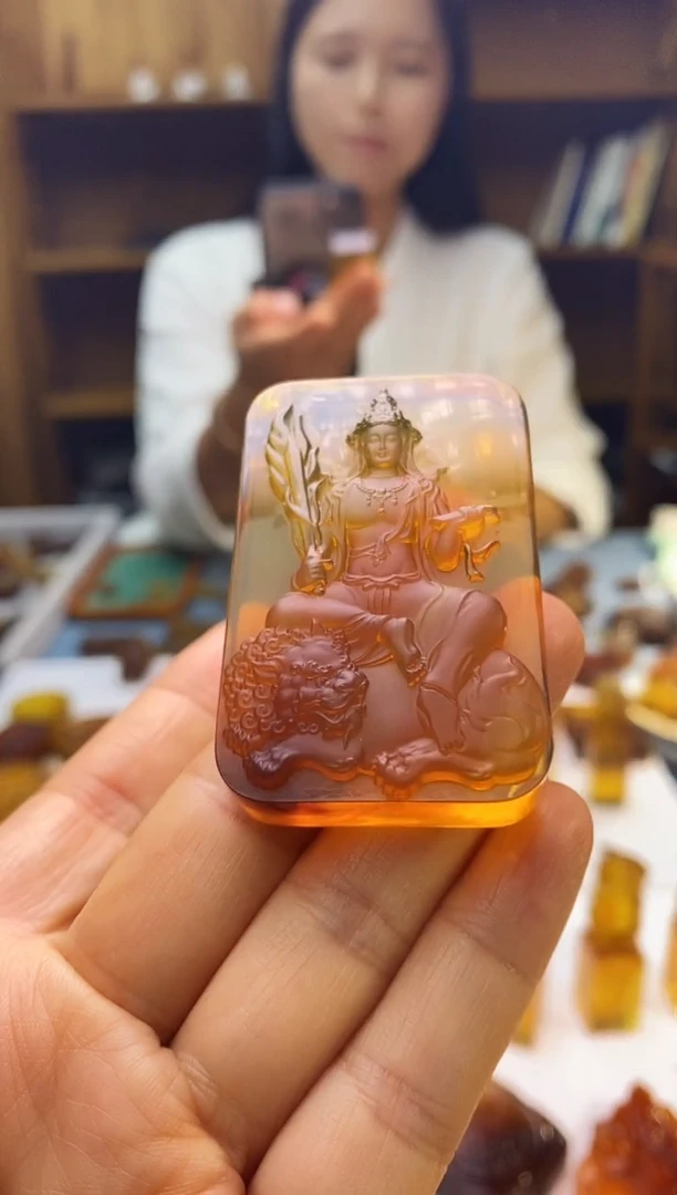 琥珀颈饰未镶嵌SN63-128（文殊）
