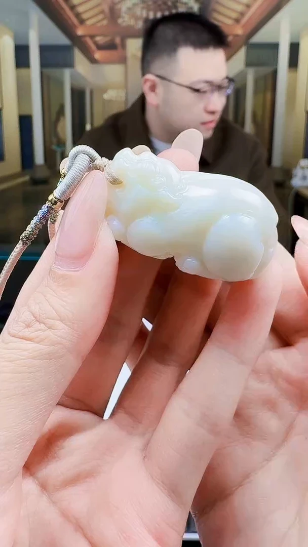 吊坠(不含链)未镶嵌和田玉天然和田玉（拍一发一）