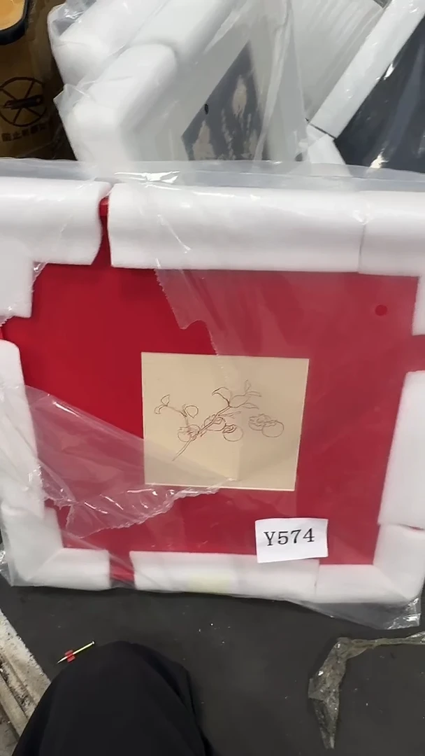 竖款仓库清货  默认瑕疵