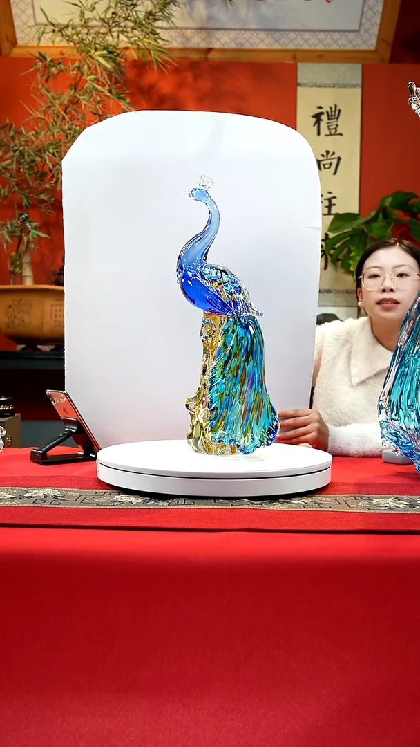 手工艺品琉璃孔雀