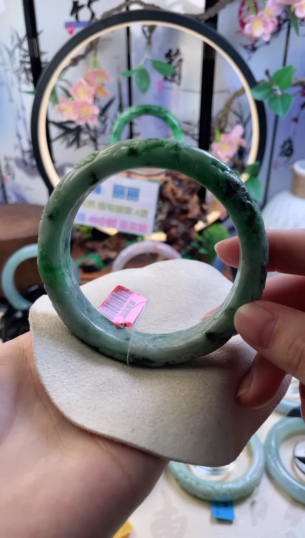 未镶嵌手镯翡翠14  翡翠手镯 61