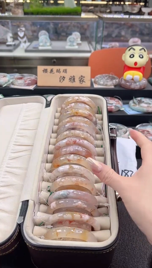 未镶嵌手镯石英质玉尘*丷圈口（赠品镯心）