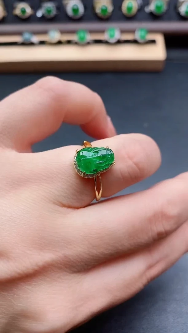 银S925镶嵌戒指翡翠1