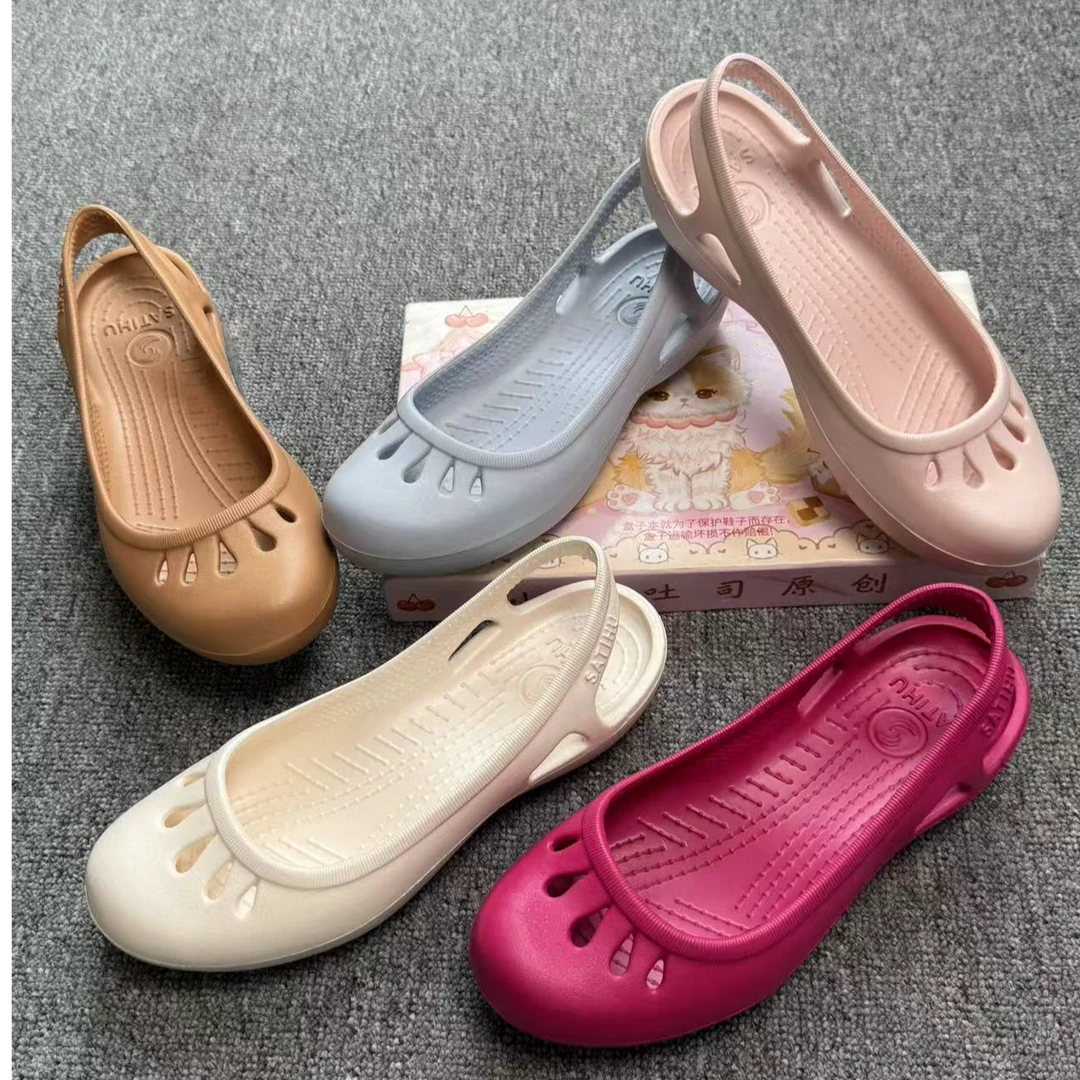 日本夏季洞洞鞋女包头坡跟软底沙滩鞋浅口外穿凉拖鞋室外凉鞋大码