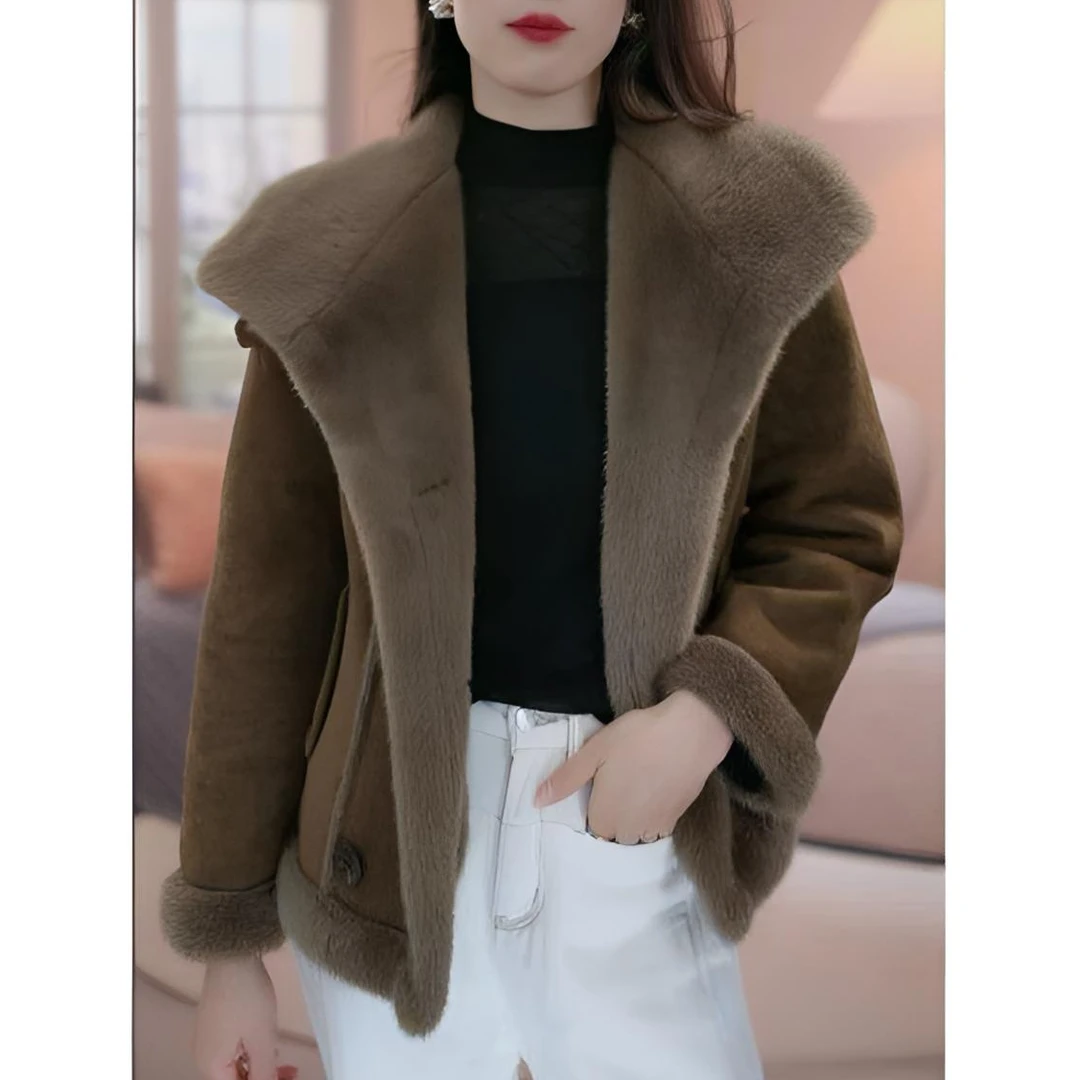 一体毛加绒保暖短款外套女2025冬季新款时尚休闲防风立领减龄上衣