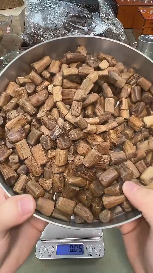 12g+越南顺化红土瘤疤随形单圈