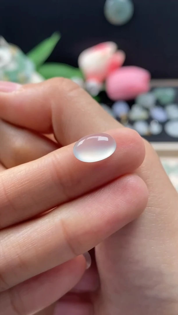 【闪购商品】翡翠颈饰未镶嵌翡翠冰种蛋面