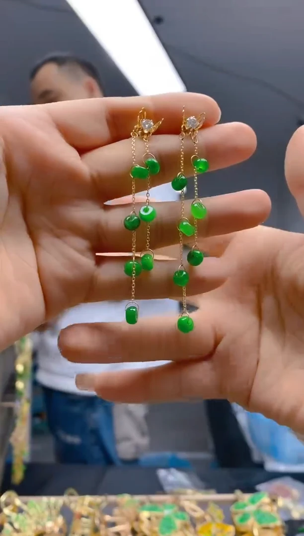 【闪购商品】翡翠耳饰合金0190翡翠耳钉