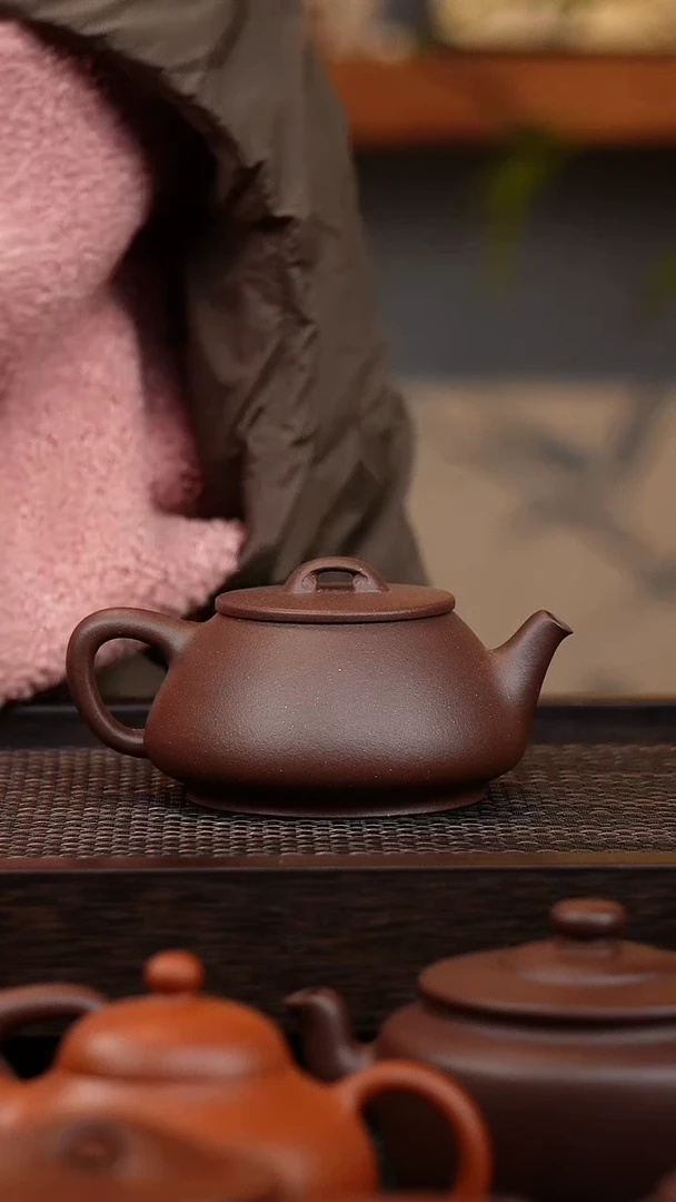 【闪购商品】紫砂茶壶微瑕宽盖 如意石瓢200cc 平台底曹清