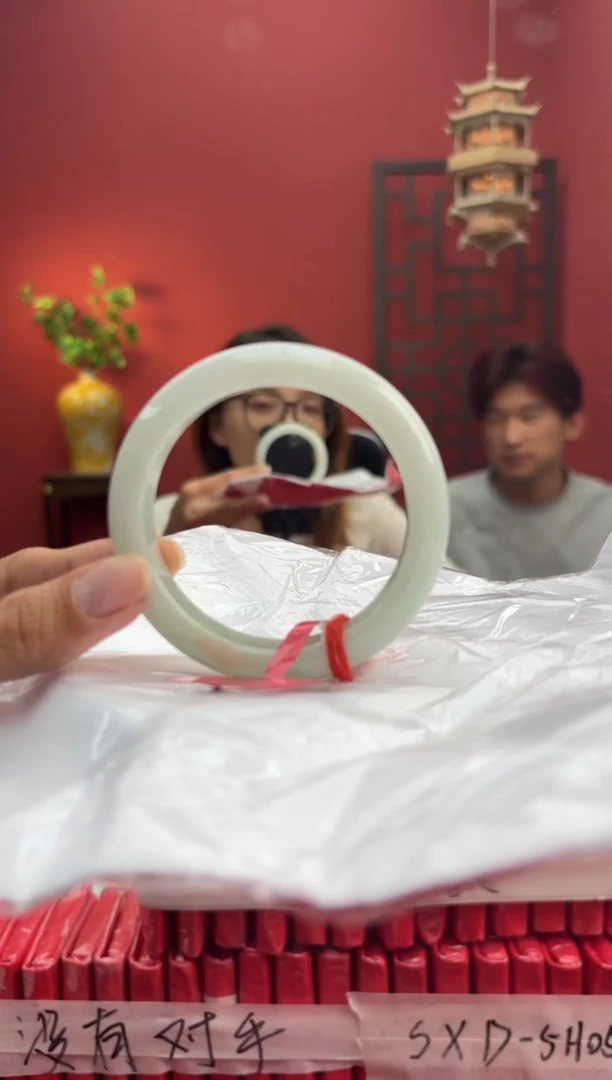 未镶嵌手镯翡翠翡翠手镯4