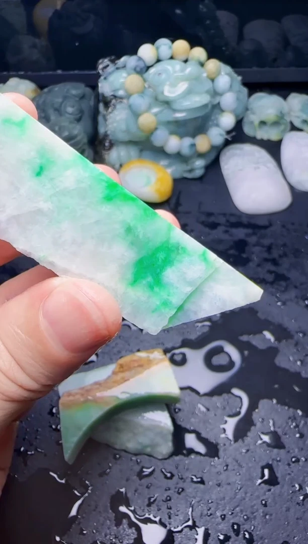 颈饰未镶嵌翡翠特***星214