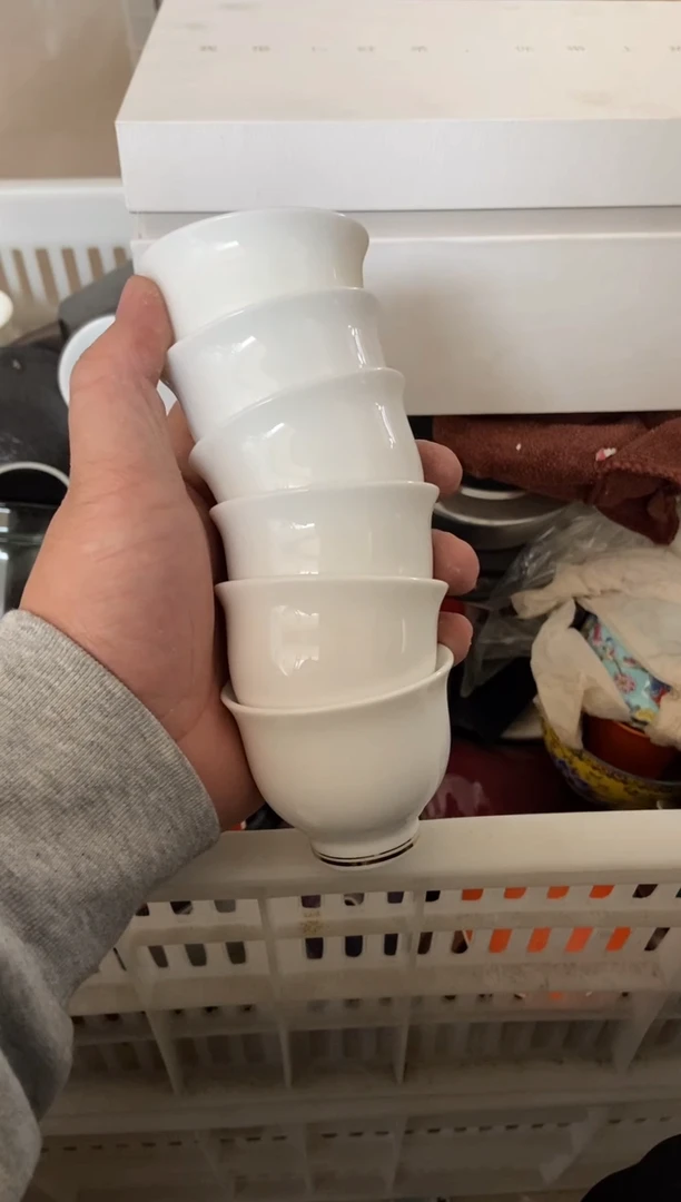 杯无运费险有瑕疵的摄影的产品有使用过的痕迹有点脏介意勿拍