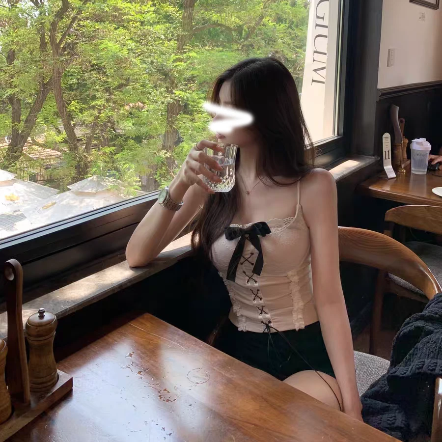 蕾丝吊带女2025年春季设计感蝴蝶结内搭性感纯欲风蕾丝背心上衣