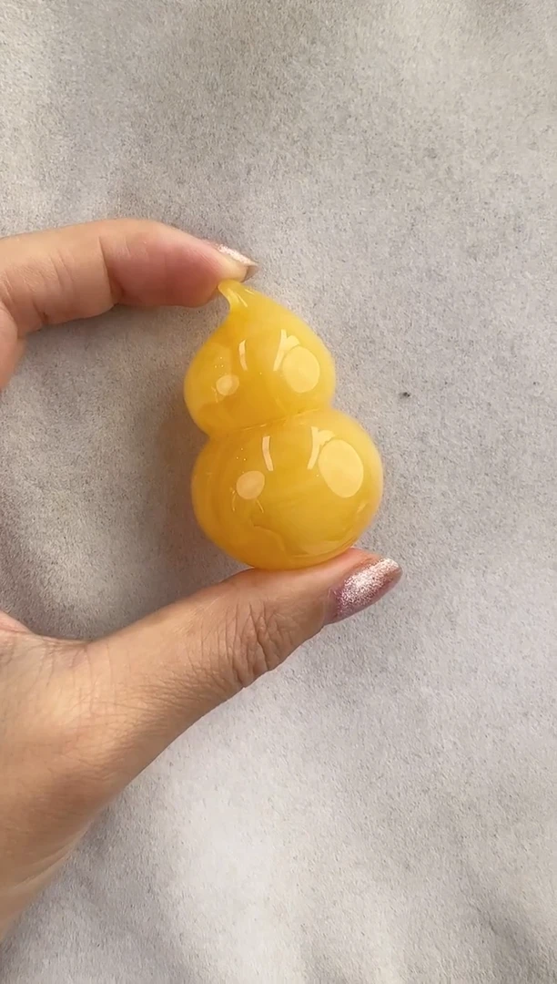 【闪购商品】琥珀裸石未镶嵌10128130-吊坠