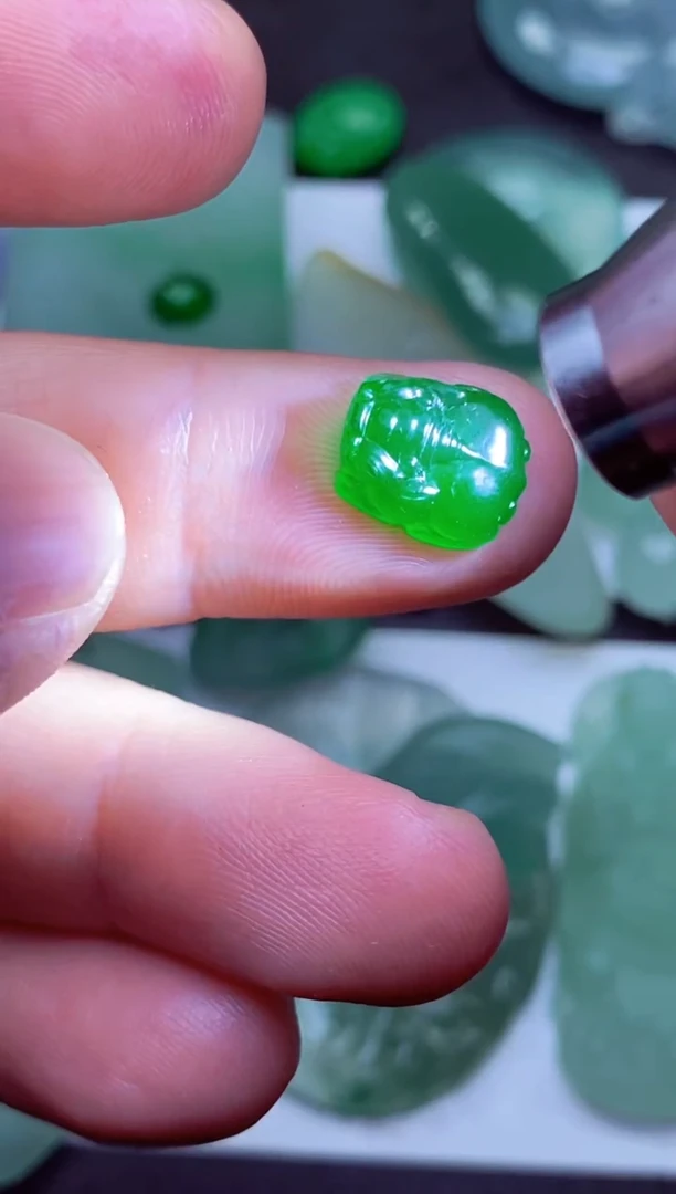 未镶嵌定制翡翠用****8 用户1244548450218