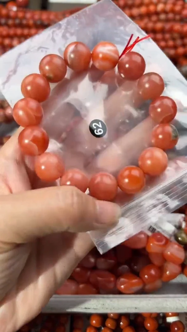 南红玛瑙手串未镶嵌14+