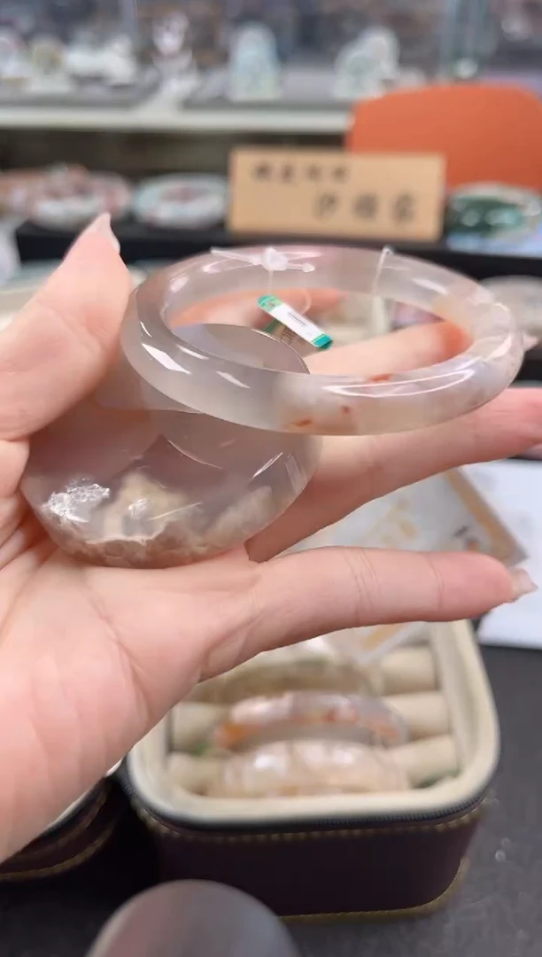 未镶嵌手镯石英质玉54圈口（赠品镯心）6039065