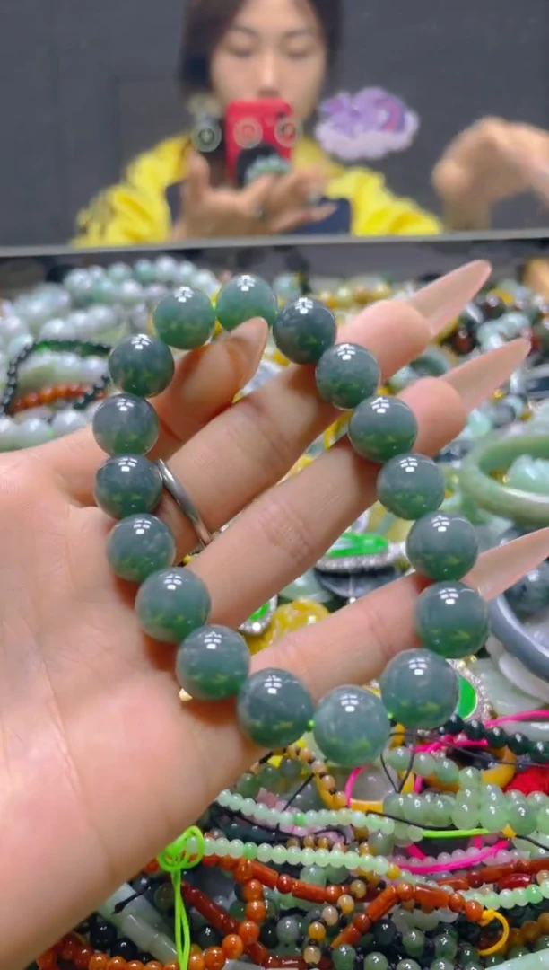 颈饰未镶嵌翡翠11MM