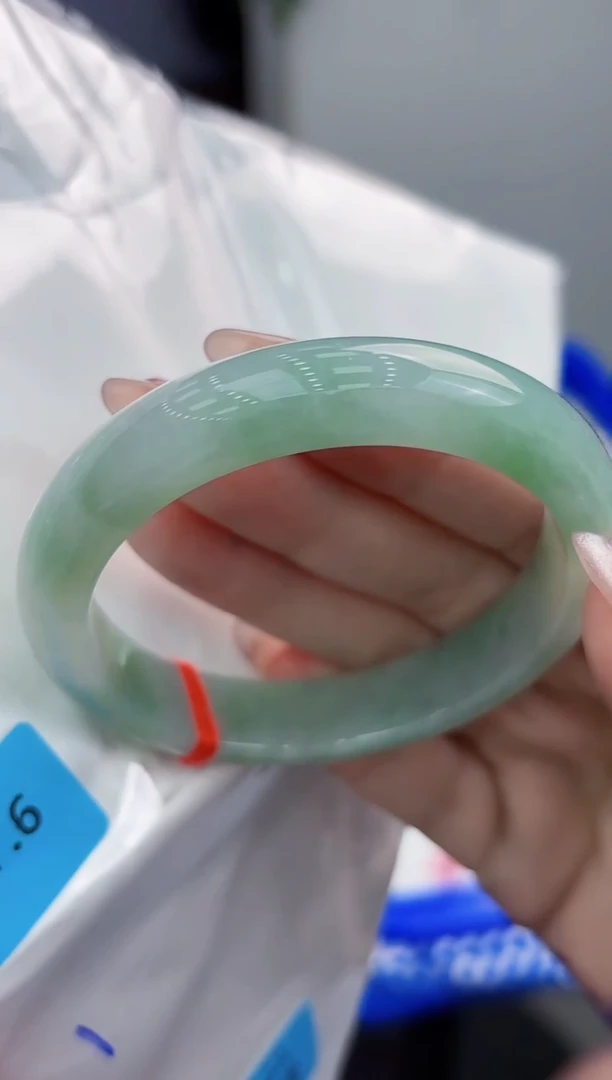 【闪购商品】翡翠手镯未镶嵌翡翠手镯