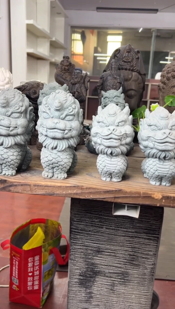 陶土青砂石一对天佑麒麟+一对天禄貔貅【微瑕】